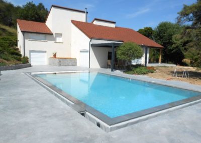 Maison avec piscine à débordement Bourgoin Jallieu