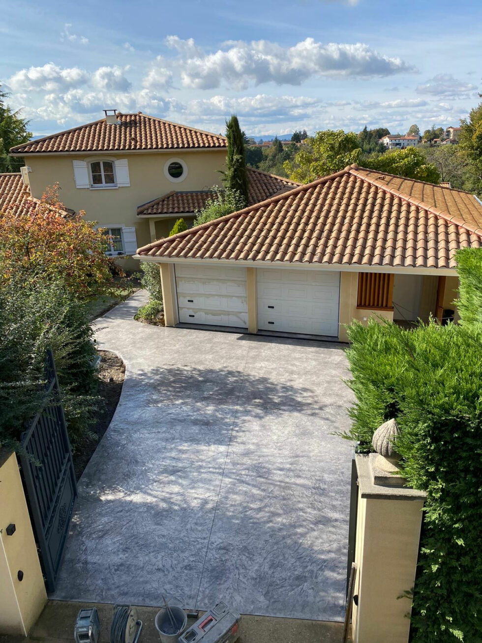 béton imprimé à Saint-Didier-au-Mont-d'or allée de garage